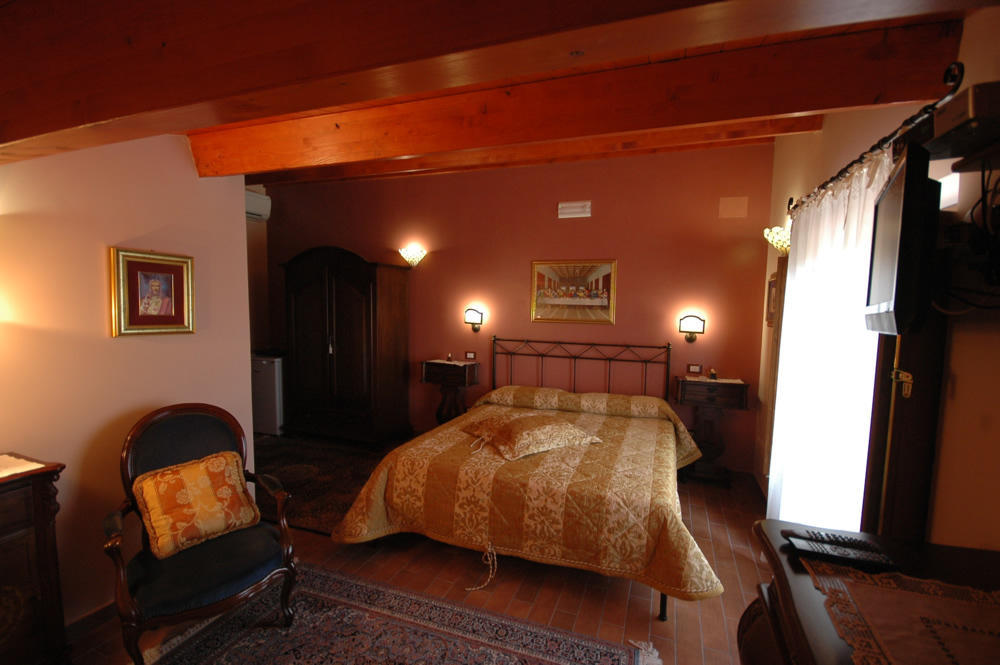 B&B La Ginestra Civita Buitenkant foto